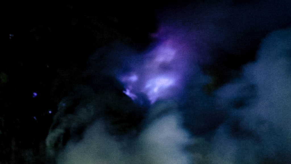 คาวาห์อีเจี้ยน อีเจี้ยน ภูเขาไฟ อินโด อินโดนีเซีย เทรคกิ้ง ปีนเขา เดินเขา เข้าป่า เที่ยวอินโด เที่ยวคนเดียว ท่องเที่ยว เดินทาง บล็อกเกอร์ท่องเที่ยว ผจญภัย wandermore