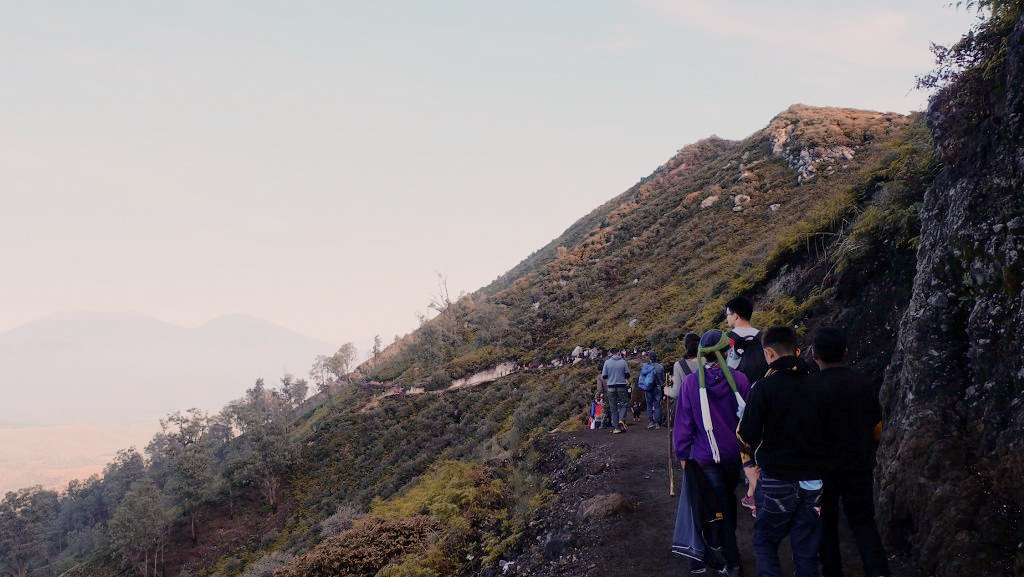 คาวาห์อีเจี้ยน อีเจี้ยน ภูเขาไฟ อินโด อินโดนีเซีย เทรคกิ้ง ปีนเขา เดินเขา เข้าป่า เที่ยวอินโด เที่ยวคนเดียว ท่องเที่ยว เดินทาง บล็อกเกอร์ท่องเที่ยว ผจญภัย wandermore