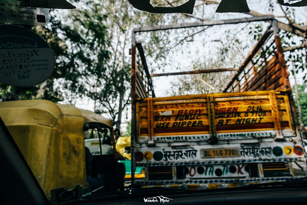 สาวเที่ยวลุยเดี่ยว เดินทางผจญภัย เทรคกิ้ง ปีนเขา เข้าป่า อินเดีย