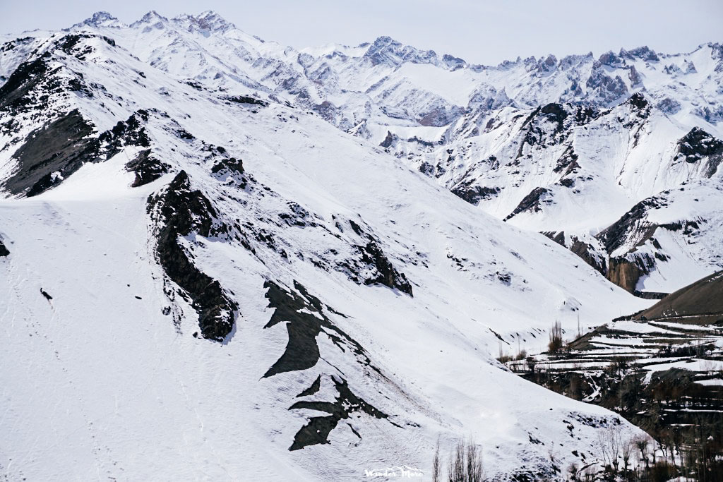 ลามายูรู: ย่ำหิมะถิ่น Moonland ดินแดนโลกพระจันทร์