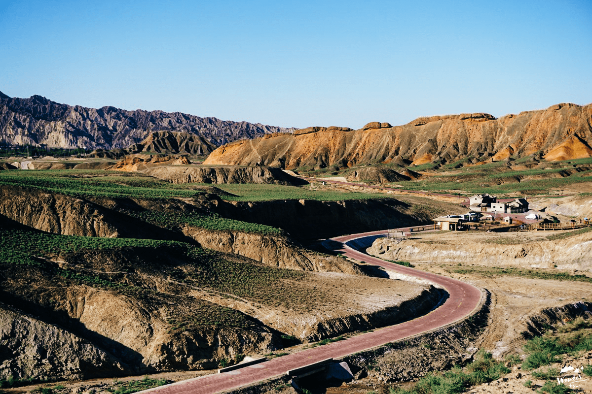 ผจญภัย เที่ยวคนเดียว จีน เดินทาง เที่ยวจีน ภูเขาสายรุ้ง rainbow mountain zhangye จางเย่