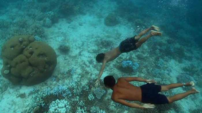 มอแกน ยิปซีทะเล เที่ยวทะเลไทย หมู่เกาะสุรินทร์ ดำน้ำ หาปลา เที่ยวคนเดียว เที่ยวใต้