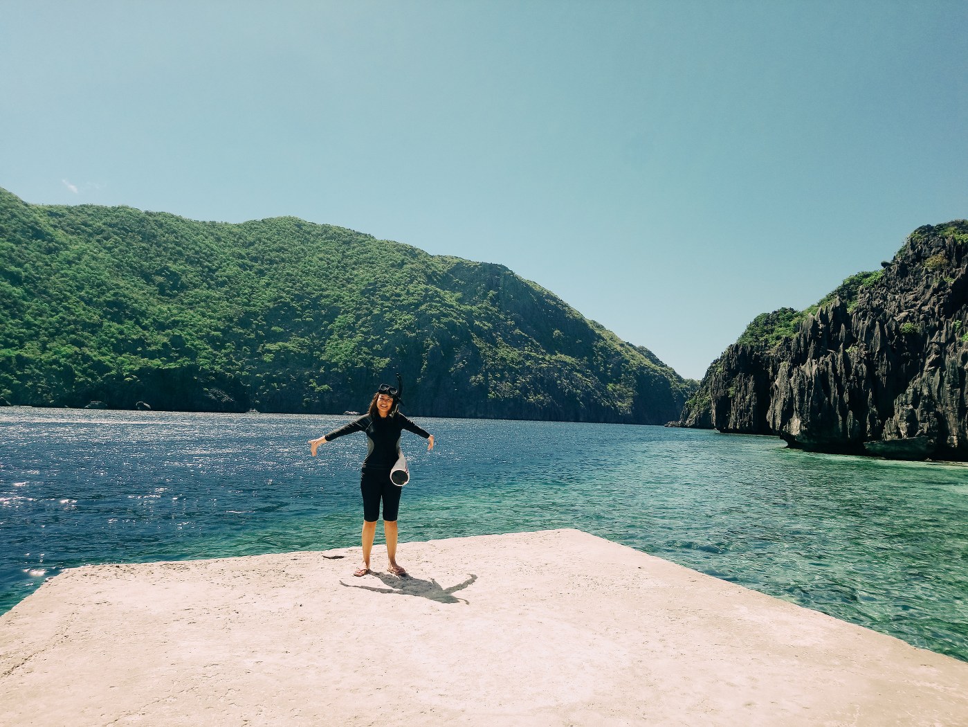 เที่ยวคนเดียว, บล็อกเกอร์ท่องเที่ยว, บล็อกเกอร์สาว, ท่องเที่ยว, ผจญภัย, ลุยเดี่ยว, บล็อกเกอร์สายเที่ยว, เทรคกิ้ง, ปีนเขา, ดำน้ำ, ฟรีไดฟ์, ร้านฟรีไดฟ์, ร้านขายอุปกรณ์ดำน้ำ, กรุงเทพ, ฟินฟรีไดฟ์