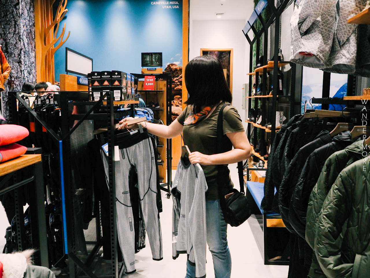 เที่ยวคนเดียว, บล็อกเกอร์ท่องเที่ยว, บล็อกเกอร์สาว, ท่องเที่ยว, ผจญภัย, ลุยเดี่ยว, บล็อกเกอร์สายเที่ยว, Columbia sportswear, outdoors, เสื้อกันหนาว, เทรคกิ้ง, ปีนเขา, รองเท้าเทรคกิ้ง, รองเท้าเทรคกิ้งกันหนาว, รองเท้าลุยหิมะ, base layers, เบสเลเยอร์, ลองจอน