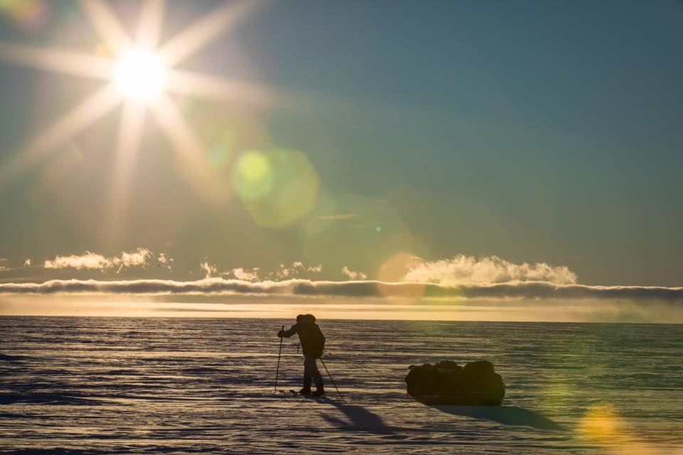 ยอดนักผจญภัย ก็มีครู: ชายผู้อยู่เบื้องหลังการพิชิตขั้วโลกเหนือของ Mike&nbsp;Horn