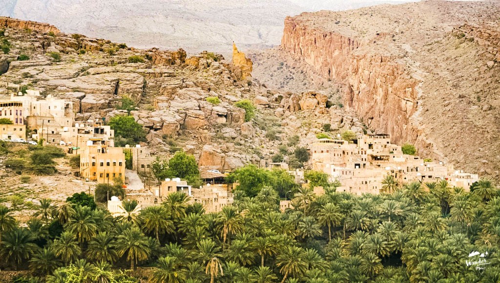 ขับรถวัดใจ ตามหาหมู่บ้านเก่าแก่ บนภูเขาในโอมาน – Misfat al&nbsp;Abriyyin