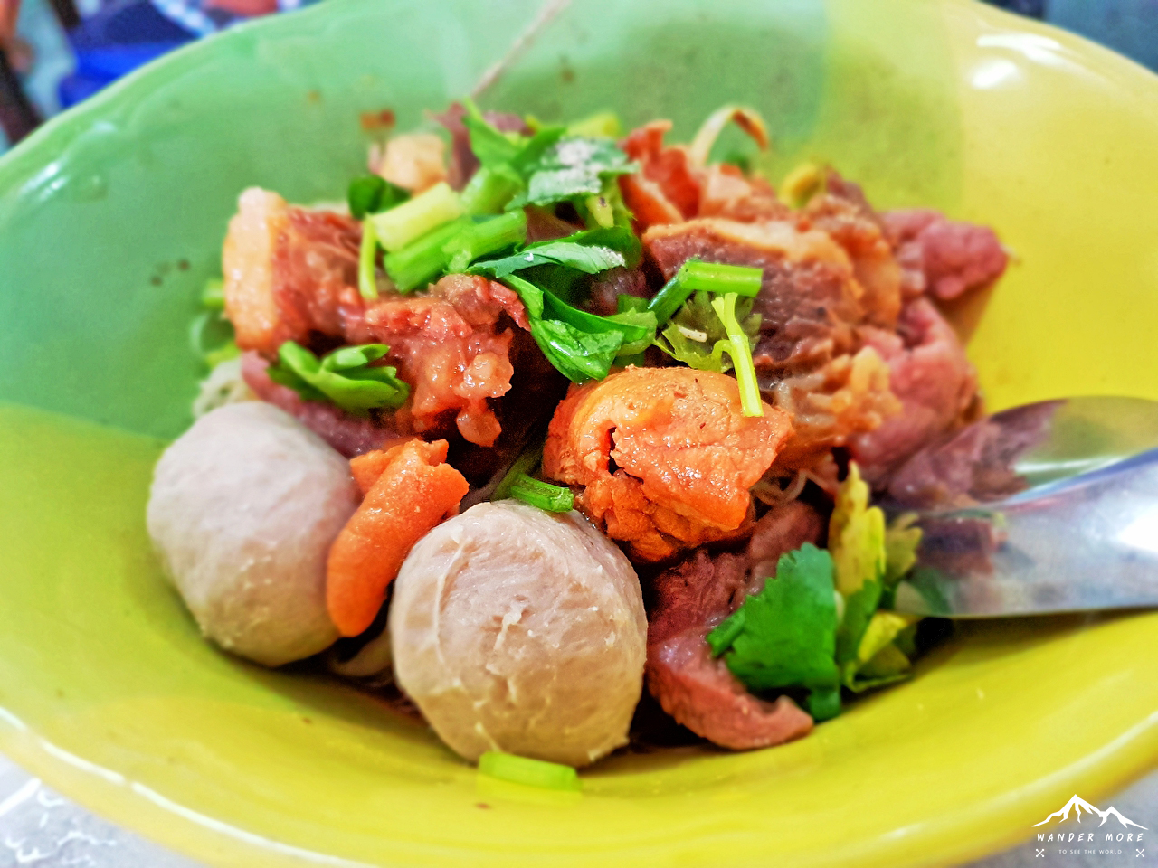 ก๋วยเตี๋ยวร้านอร่อย สุราษฎร์ธานี