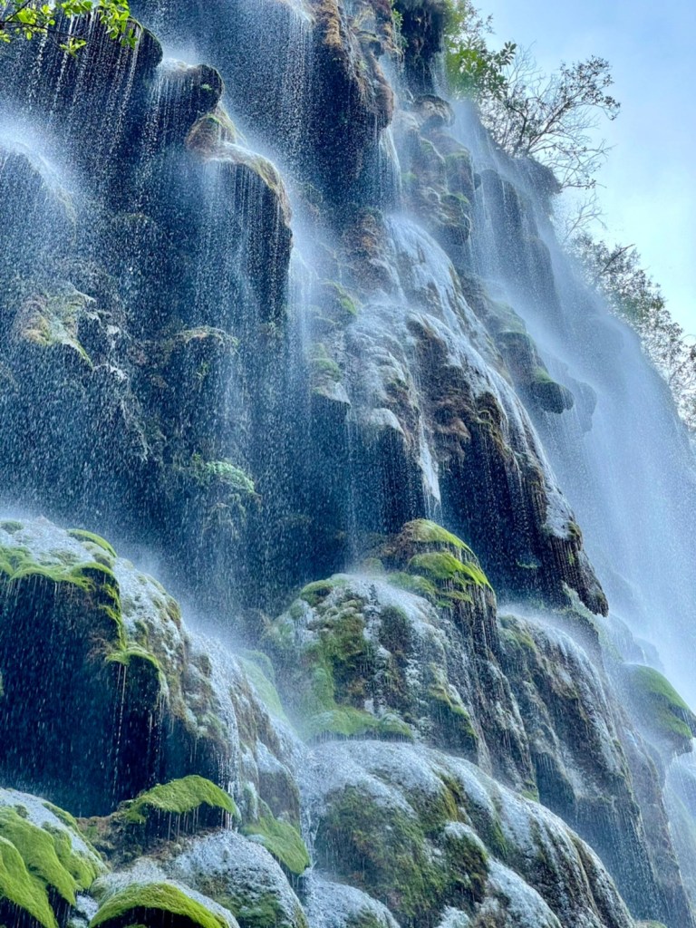 น้ำตกทีลอเล อ.อุ้มผาง จ.ตาก